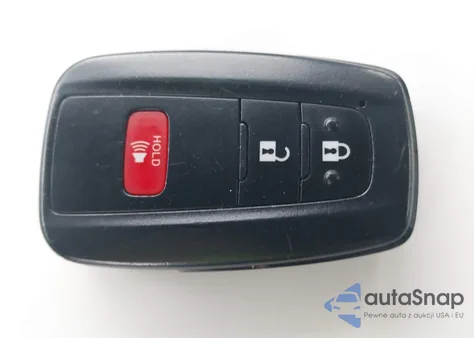 2016 Toyota Prius Four z USA, uszkodzony, nr VIN JTDKARFU3G3017467